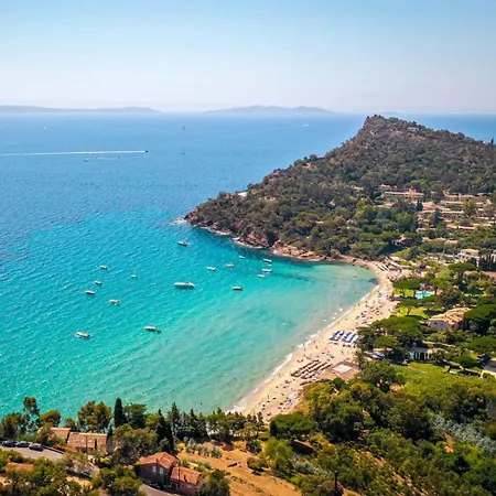 Daire Mazet Vue Et Piscine Chauffee Le Lavandou