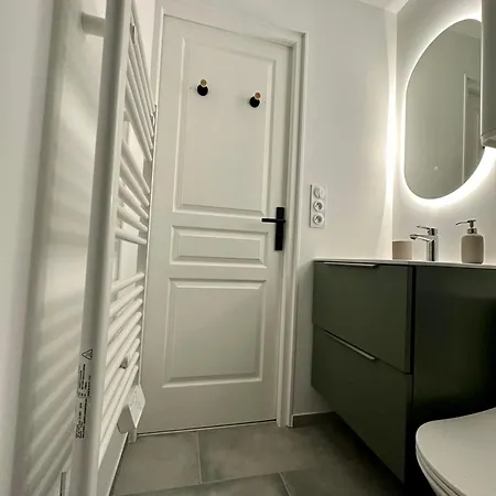 Mazet Vue Et Piscine Chauffee *