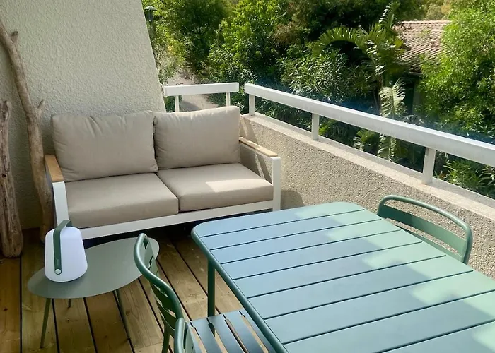 Mazet Vue Et Piscine Chauffee Lägenhet *