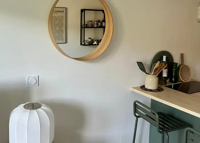 Mazet Vue Et Piscine Chauffee Lägenhet Le Lavandou